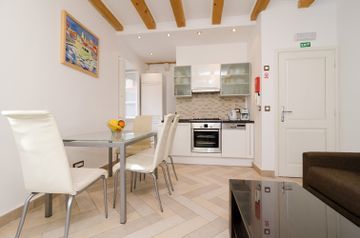 Apartment Bofiko *